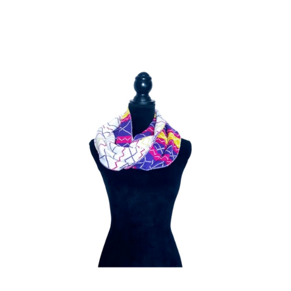 #C33 Mountain Ridge Infinity Scarf - Picture 2 of 13